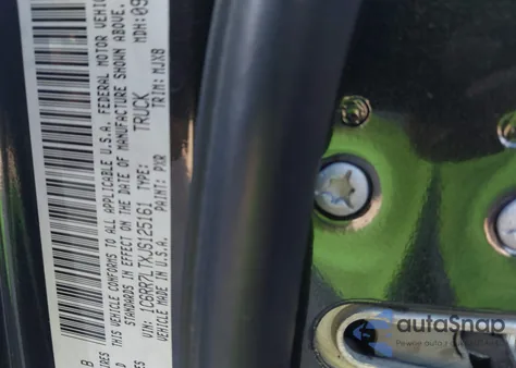 2018 Ram 1500 Big Horn 4X4 5'7 Box from USA, damaged, VIN 1C6RR7LTXJS125161